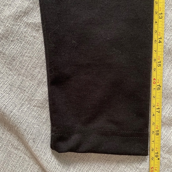 ๐๐ป Little Black Problem-Solving Dress ๐๐ - Picture 9 of 10